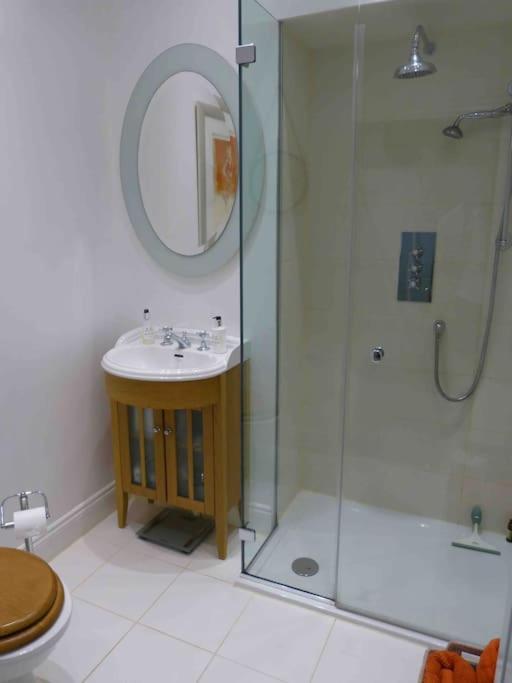 Amazing Sea Views And Much More…. Apartment Broadstairs Luaran gambar
